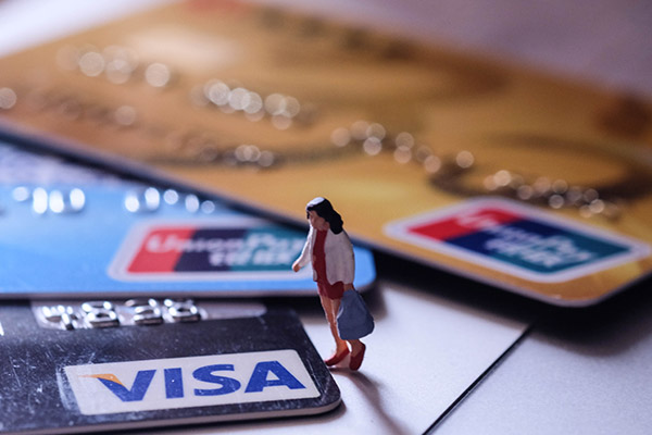 沈阳信用卡支出和还款如何记账？